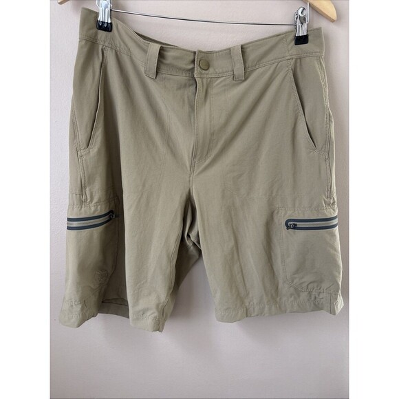 L.L. Bean Other - L.L. Bean Men’s Size 33 Tan Shorts Zipper Pockets Outdoor Hiking Casual Comfort